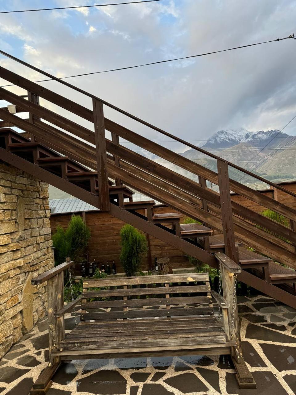 Hotel Kazbegi 1963 Eksteriør billede