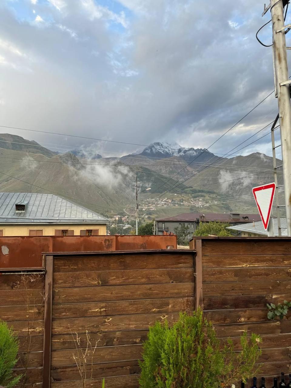 Hotel Kazbegi 1963 Værelse billede